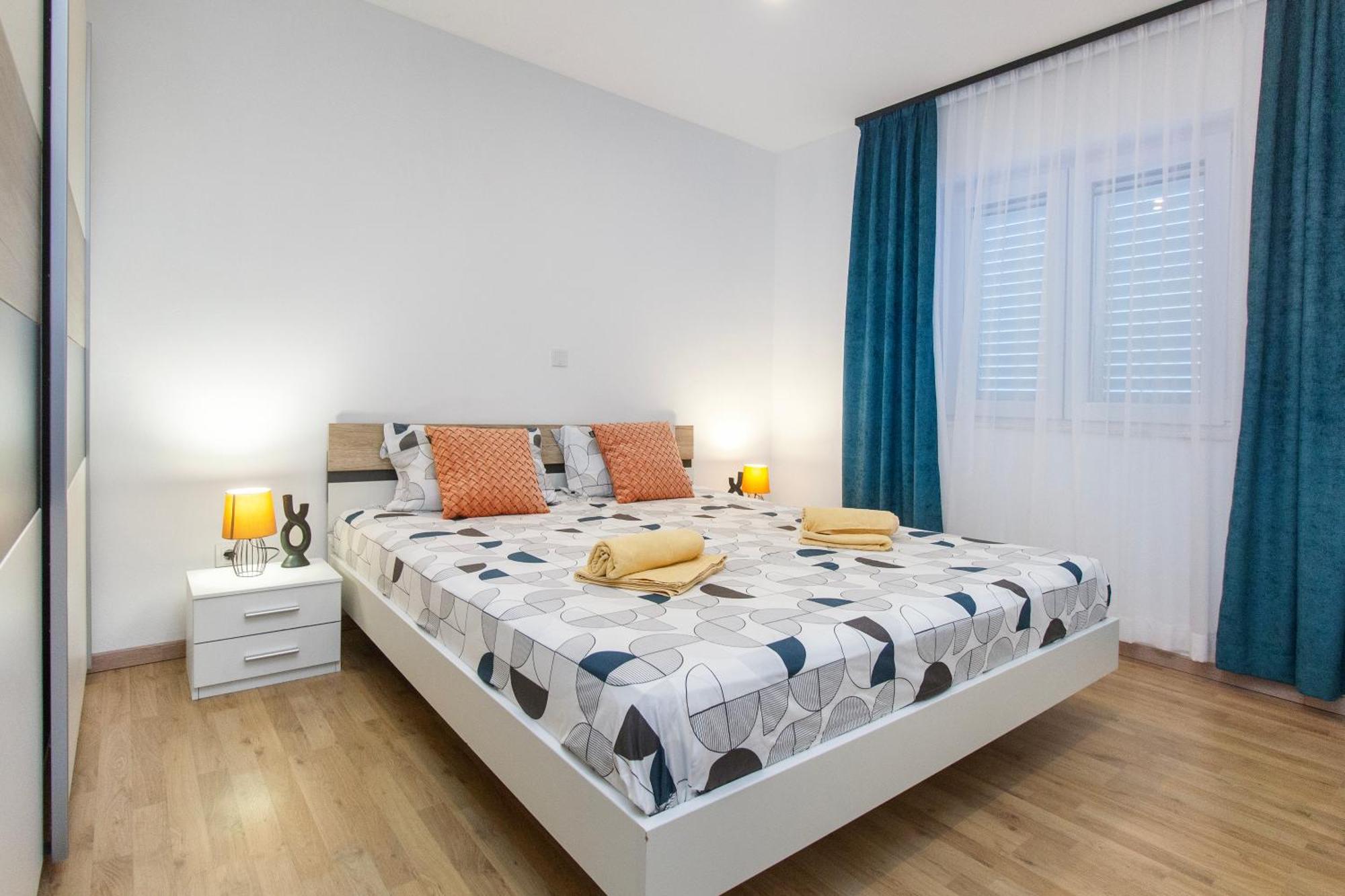 Villa Dalmatian Child With Swimming Pool, Close To The Beach Vinisce Exterior foto